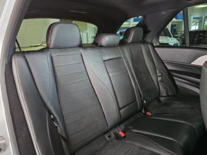 Mercedes-Benz GLE GLE300d 4Matic - Image 12