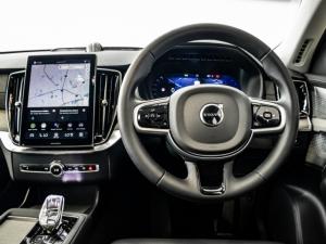 Volvo XC90 T8 Recharge AWD Ultra Dark - Image 10