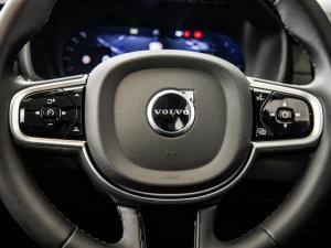 Volvo XC90 T8 Recharge AWD Ultra Dark - Image 22