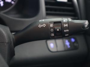 Hyundai Elantra 2.0 Elite - Image 22