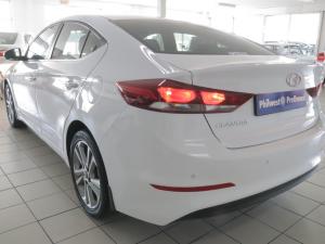 Hyundai Elantra 2.0 Elite - Image 6