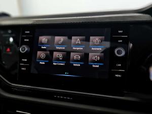 Volkswagen Polo hatch 1.0TSI Life manual - Image 11