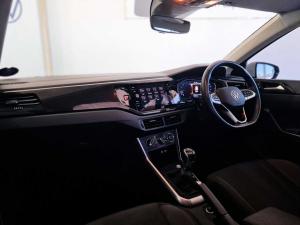 Volkswagen Polo hatch 1.0TSI Life manual - Image 13