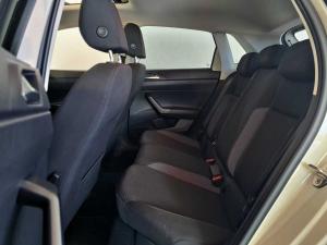 Volkswagen Polo hatch 1.0TSI Life manual - Image 30