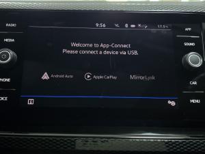 Volkswagen Polo hatch 1.0TSI Life auto - Image 9