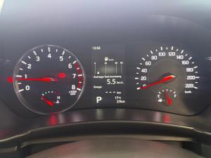 Suzuki Swift 1.2 GLX auto - Image 10