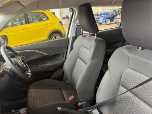 Suzuki Swift 1.2 GLX auto - Image 8