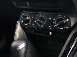 Mazda Mazda2 1.5 Dynamic auto - Image 39