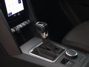 Volkswagen Amarok 2.0TDI double cab Life 4Motion auto - Image 19