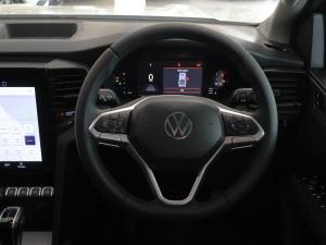 Volkswagen Amarok 2.0TDI double cab Life 4Motion auto - Image 20