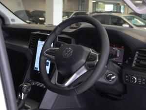 Volkswagen Amarok 2.0TDI double cab Life 4Motion auto - Image 22