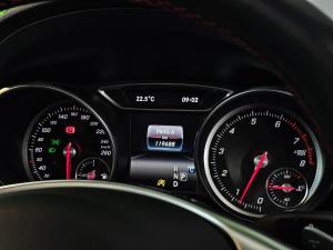 Mercedes-Benz GLA GLA200 auto - Image 10