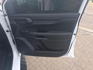 Ford Ranger 2.0 SiT double cab XL auto - Image 12