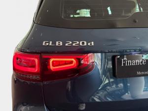 Mercedes-Benz GLB GLB220d 4Matic Progressive - Image 17