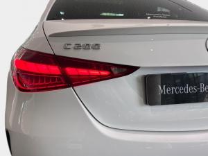 Mercedes-Benz C-Class C200 Avantgarde - Image 17