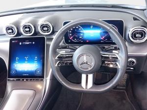 Mercedes-Benz C-Class C220d Avantgarde - Image 11