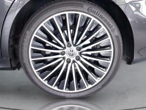 Mercedes-Benz E-Class E220d Avantgarde - Image 16