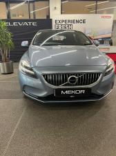 Volvo V40 D2 Inscription - Image 2