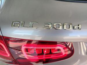 Mercedes-Benz GLC GLC300d 4Matic - Image 14