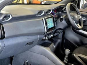 Nissan Magnite 1.0 Acenta manual - Image 6