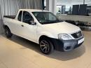 Thumbnail Nissan NP200 1.6i safety pack (aircon)