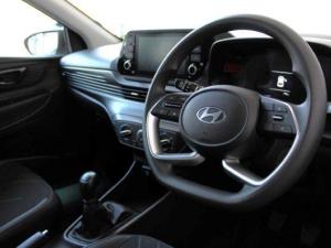 Hyundai i20 1.2 Premium - Image 12