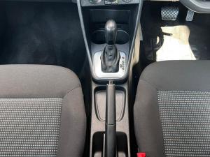 Volkswagen Polo Vivo hatch 1.6 Comfortline auto - Image 20