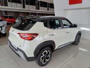 Nissan Magnite 1.0 Turbo Acenta Plus auto - Image 8