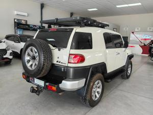 Toyota FJ Cruiser FJ Cruiser - Image 5