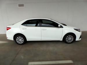 Toyota Corolla Quest 1.8 Plus manual - Image 3