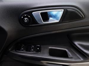 Ford EcoSport 1.0T Titanium - Image 18
