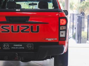Isuzu D-Max 300 3.0TD double cab X-Rider - Image 10
