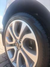 Land Rover Range Rover Evoque P250 R-Dynamic HSE - Image 5