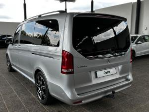 Mercedes-Benz V-Class V300d Avantgarde - Image 11