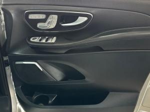 Mercedes-Benz V-Class V300d Avantgarde - Image 15