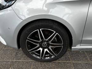 Mercedes-Benz V-Class V300d Avantgarde - Image 5