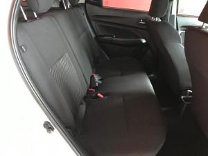 Suzuki Swift 1.2 GL auto - Image 8