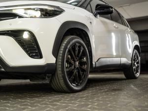 Toyota Corolla Cross 1.8 GR-Sport - Image 9