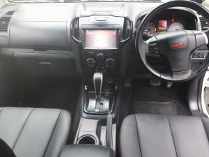 Isuzu D-Max 300 3.0TD double cab X-Rider - Image 8