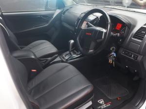 Isuzu D-Max 300 3.0TD double cab X-Rider - Image 9