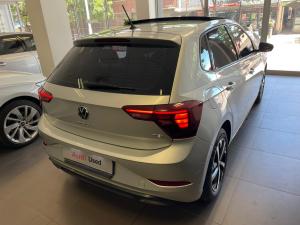 Volkswagen Polo hatch 1.0TSI Life auto - Image 6