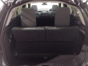 Land Rover Discovery Sport SE TD4 - Image 11