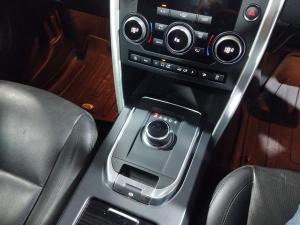 Land Rover Discovery Sport SE TD4 - Image 14
