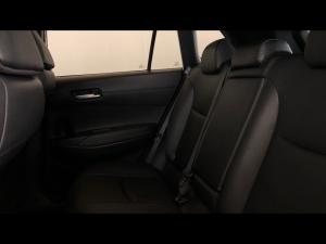 Toyota Corolla Cross 1.8 Hybrid XS - Image 11
