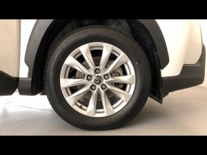 Toyota Corolla Cross 1.8 Hybrid XS - Image 17