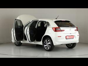 Toyota Starlet 1.5 XR auto - Image 25