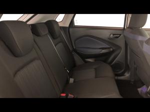 Toyota Starlet 1.5 XS auto - Image 12