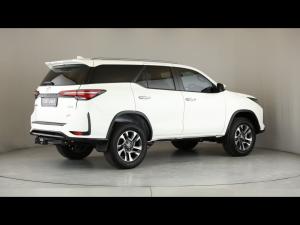 Toyota Fortuner 2.8GD-6 4x4 - Image 2