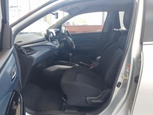 Toyota Starlet 1.5 XR manual - Image 7