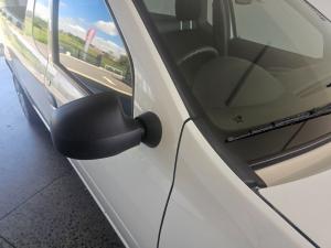 Nissan NP200 1.6 Safety PackS/C - Image 16